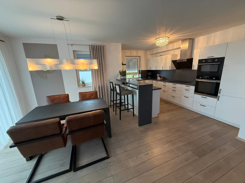 City Wohnung Relax 3 klimatisiert Apartment hotel in Friedrichshafen