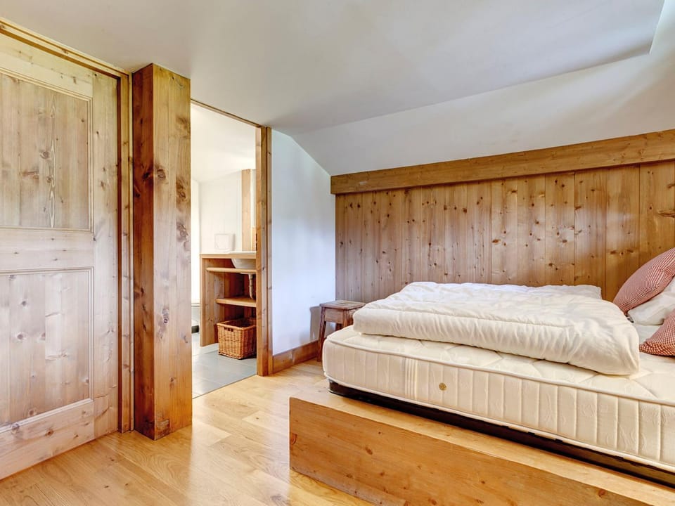 Duplex 3 Chambres au Mont d'Arbois - Balcon, Garage, Proche Télécabine et Golf - FR-1-453-252 Cabin in Megève