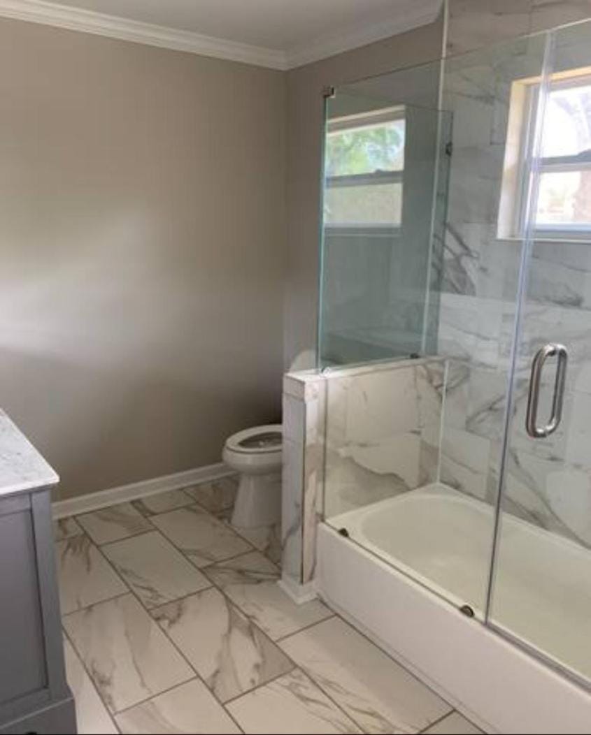 Atlanta Unit 1 Room 1 - Peaceful Private Master Bedroom with Private Balcony House in Atlanta