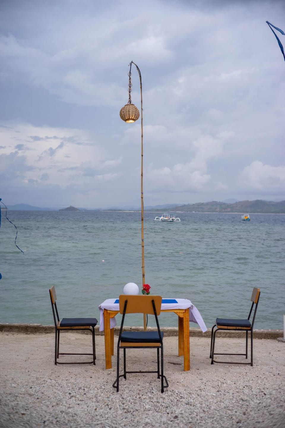 Yut's Inn Flower Paradise Gili Gede Villa in Central Sekotong