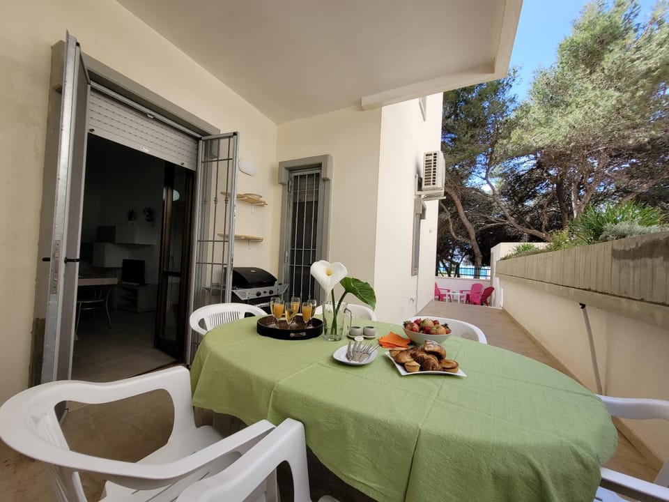 FRONTE PINETA MARE RIVABELLA Apartment in Italy