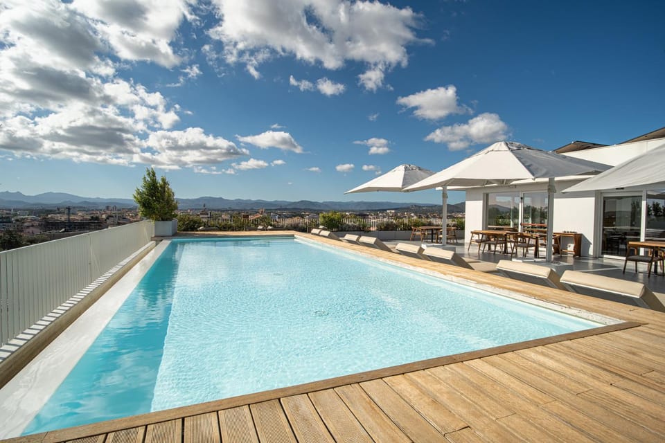 Balcony/Terrace, Pool view, Swimming pool