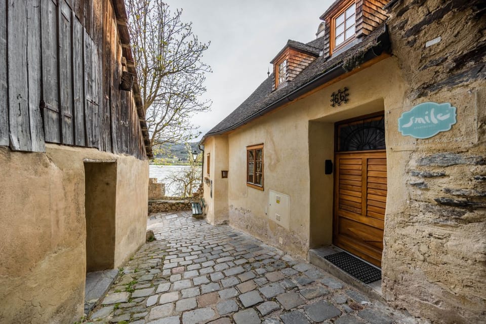 Property building, Street view