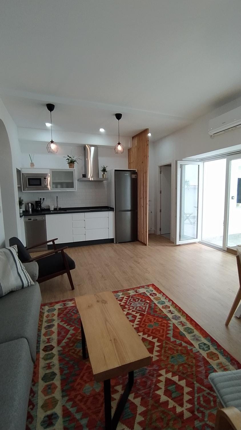 Kitchen or kitchenette, Living room, Dining area, minibar