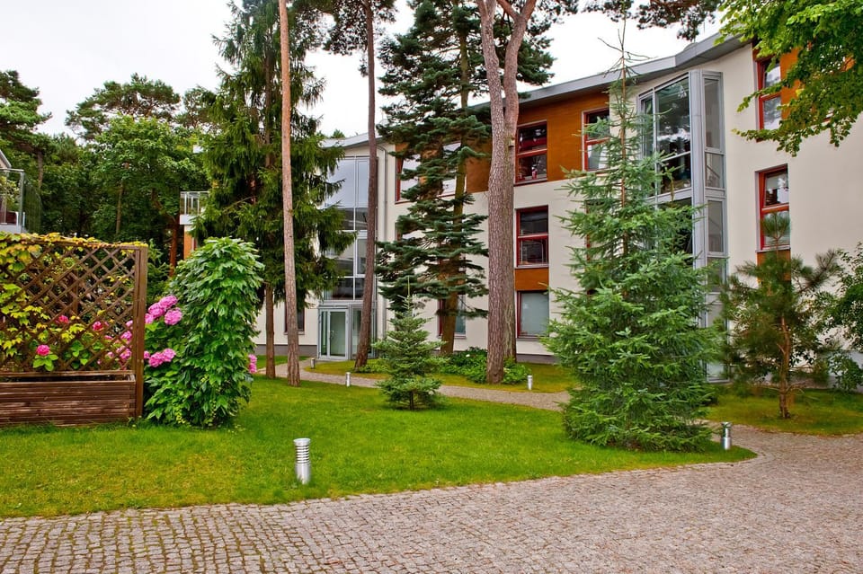 Property building, Garden