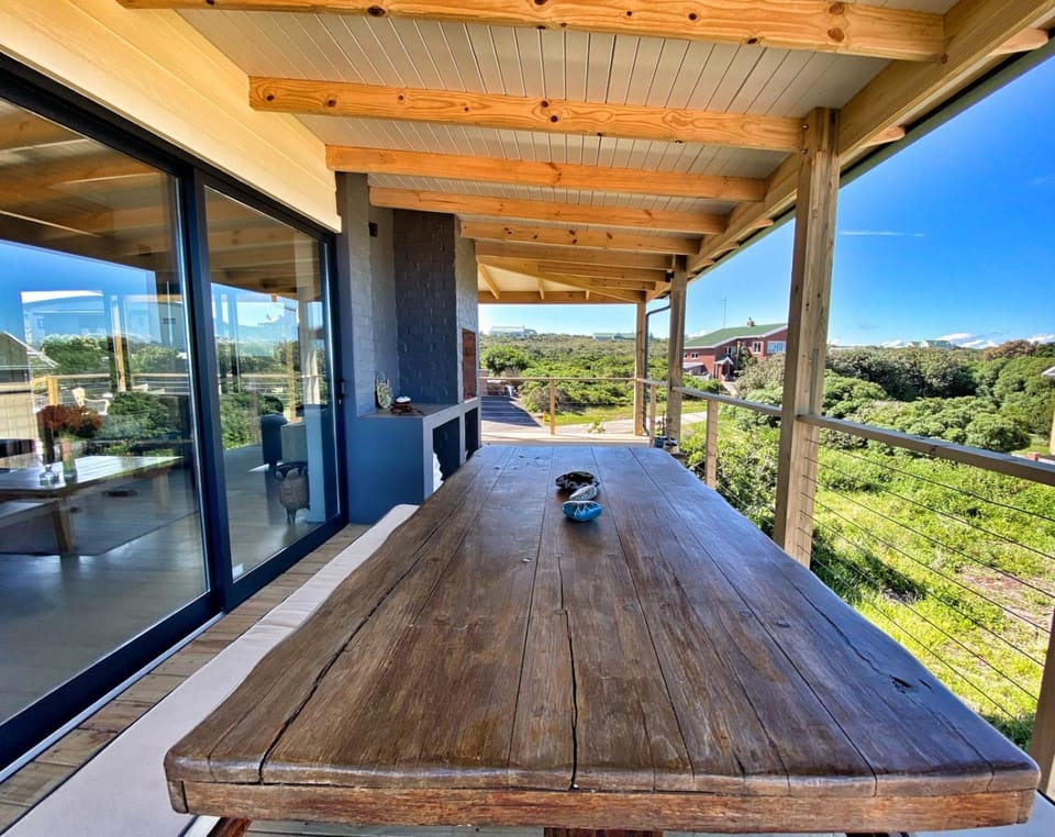 Patio, View (from property/room), Balcony/Terrace