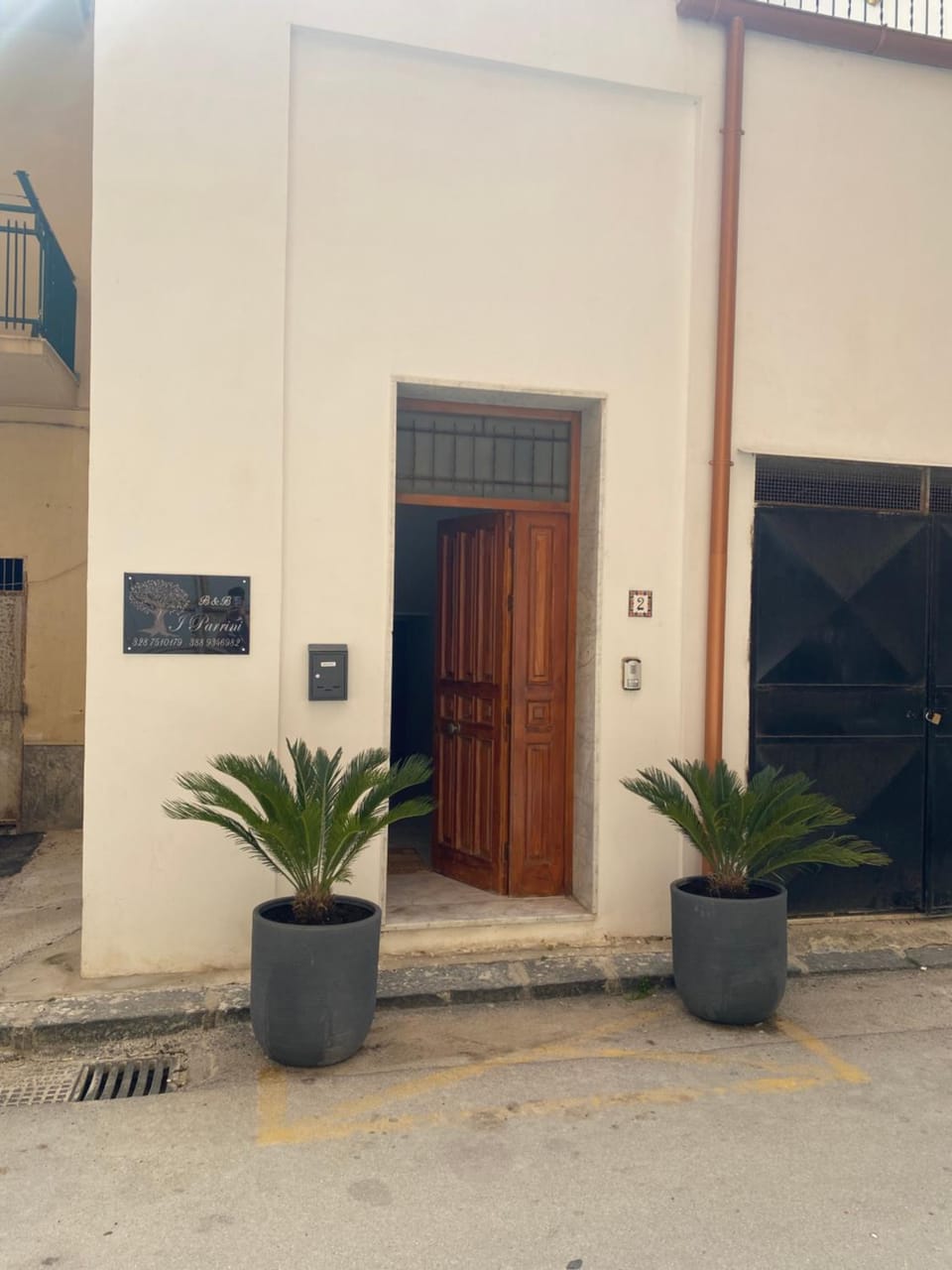 Facade/entrance, Day