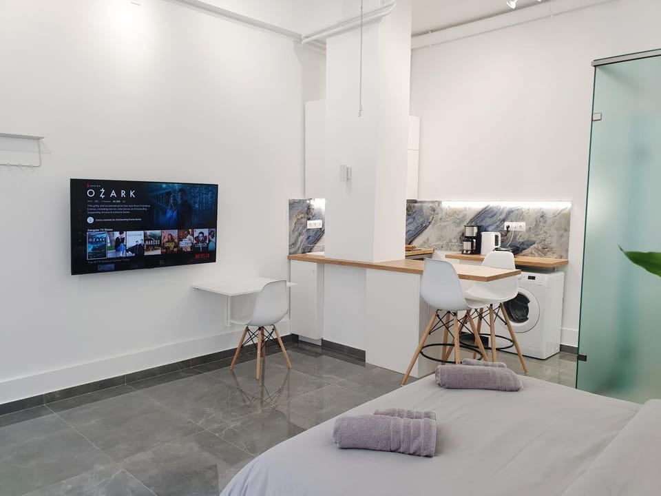 TV and multimedia, Dining area, kitchen