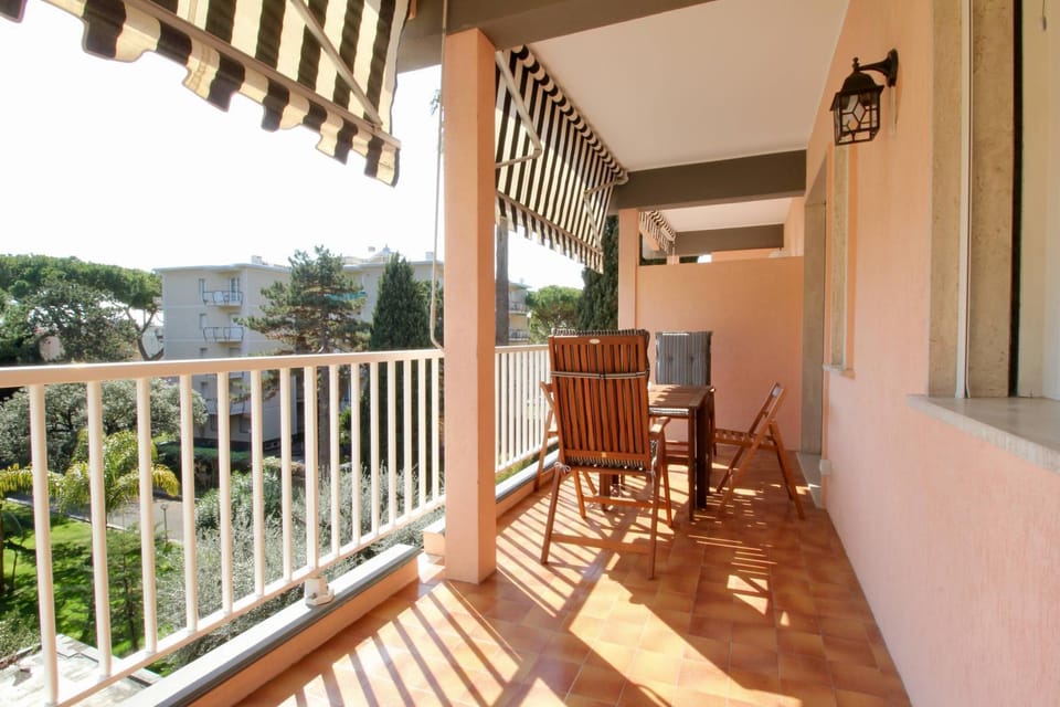 Balcony/Terrace, Dining area