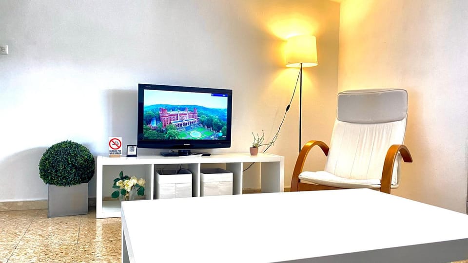 Apartamento Padrón Centro P3 by URent Apartment in Galicia