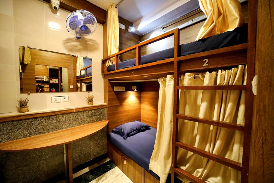 MAPLE THE HUBZ-Hostel Hostel in Mumbai