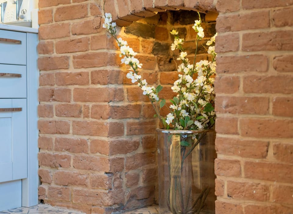 Gloucester Place Townhouse with Hot Tub! Apartment in Cheltenham