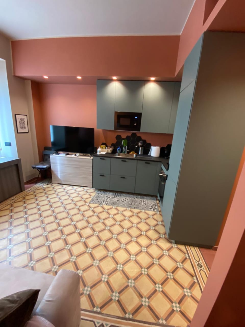 Kitchen or kitchenette