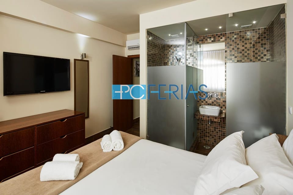 Toilet, Bedroom