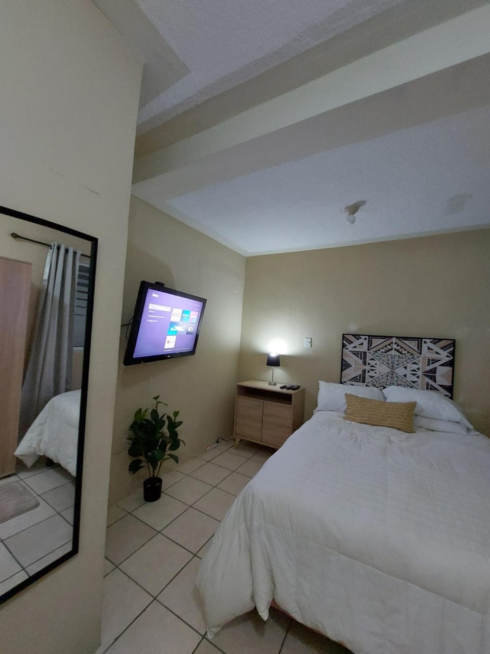 Photo of the whole room