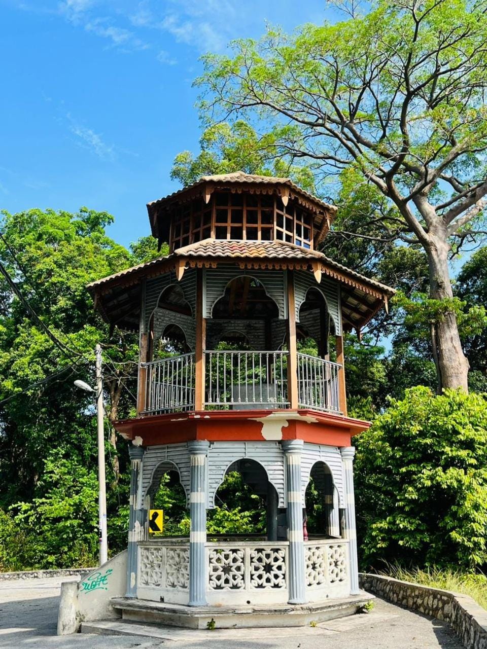 Nearby landmark