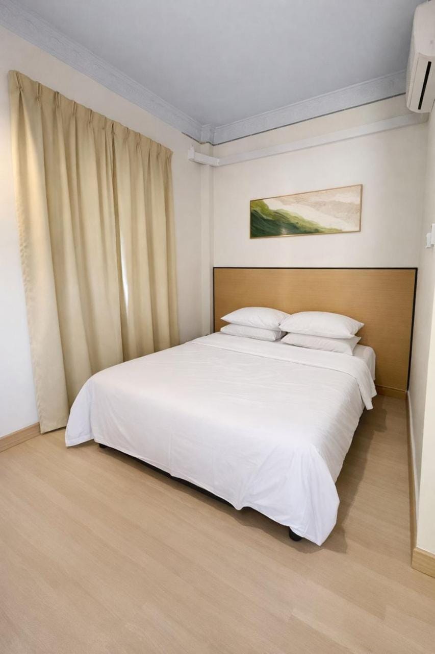 Kanza Beach Inn Bed and Breakfast in Terengganu, Malaysia