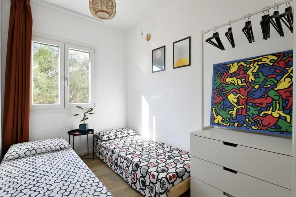 Bedroom, Inner courtyard view, heating, air conditioner