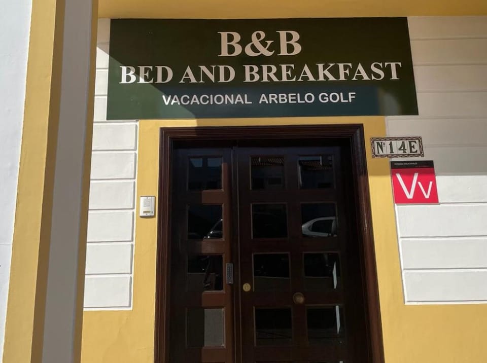 Property building, Facade/entrance, Property logo or sign