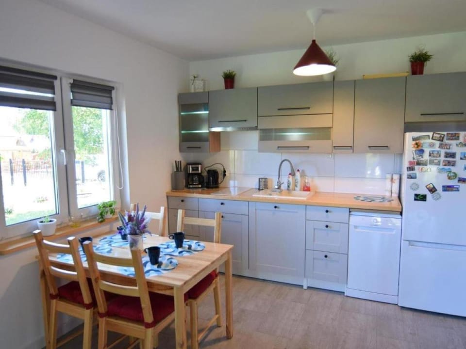 JESZCZE BARDZIEJ DZIKI SAD House in Pomeranian Voivodeship