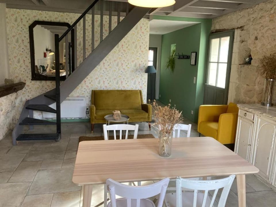 Le Gîte de Moquesouris House in Centre-Val de Loire