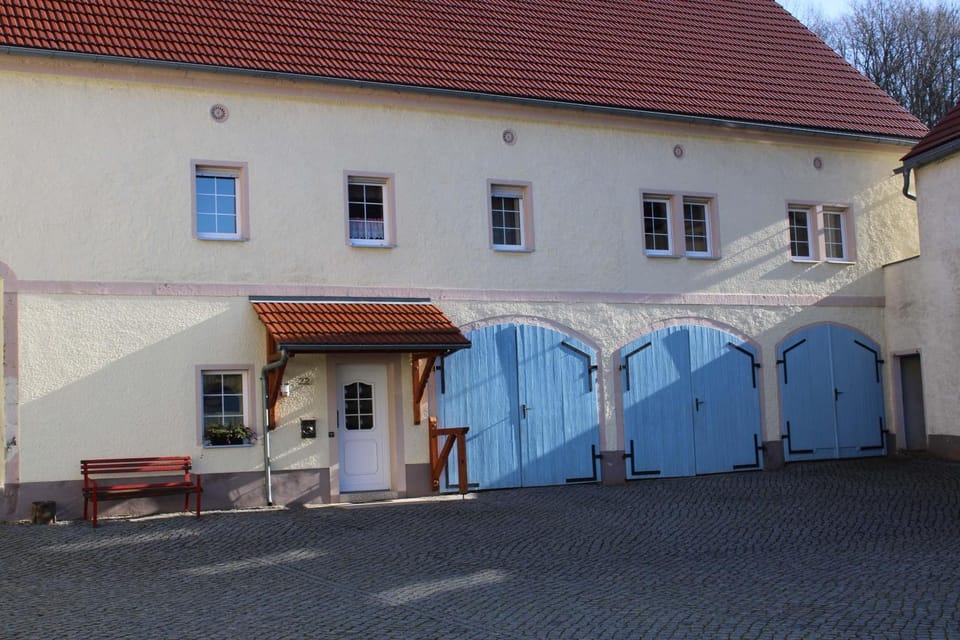 Property building, Day
