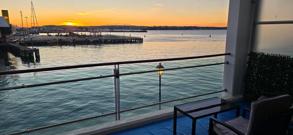 Life on Water- Princes Wharf apartment with fabulous views Apartment in Auckland