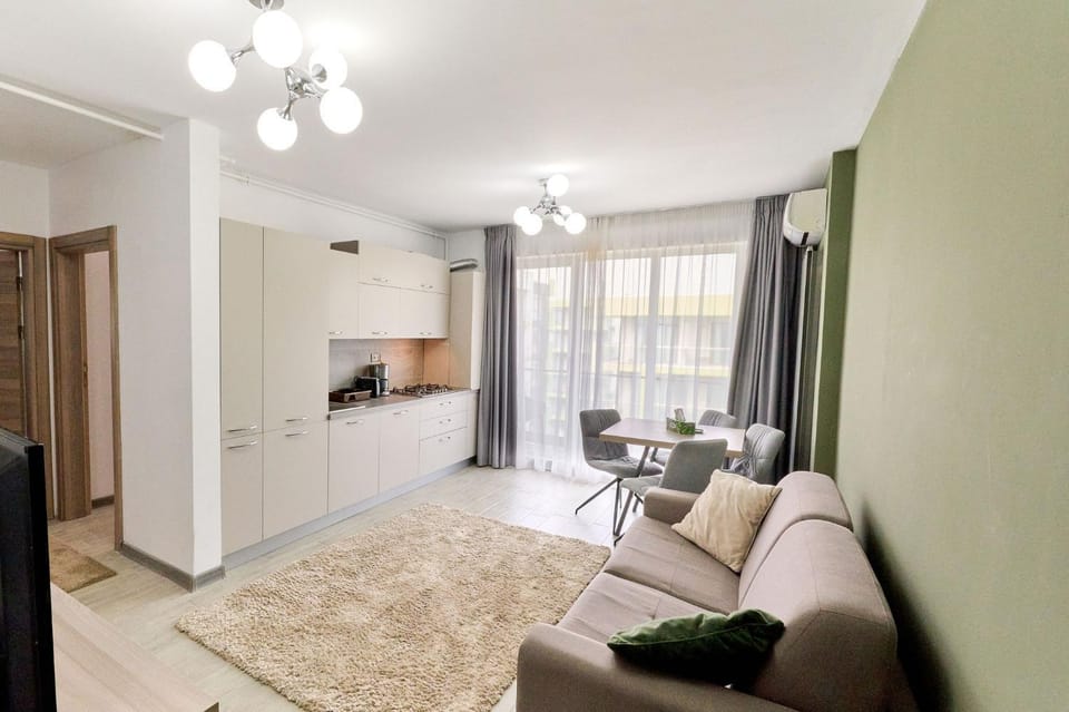 Olive apartment in Spa n Pool Resort-parking Apartment in Constanța County