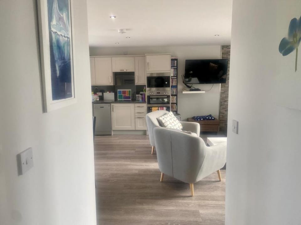 Living room, Dining area, kitchen