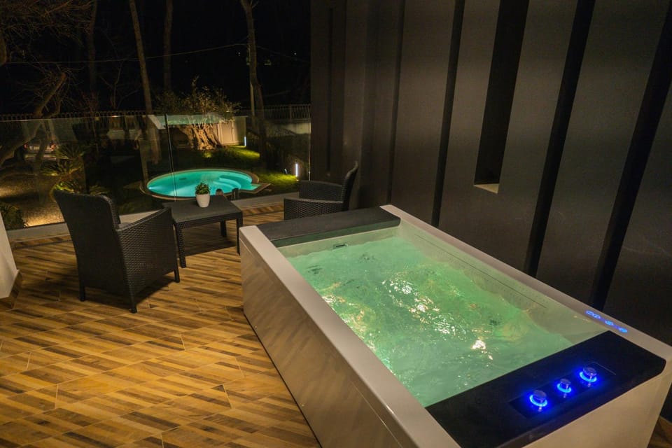 Spa and wellness centre/facilities, Swimming pool