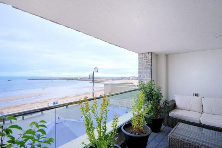 Balcony/Terrace, Beach
