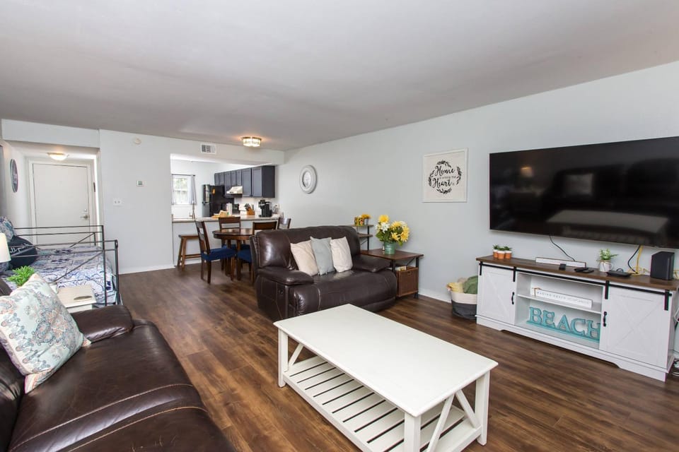 Islandwood Condos Unit 104 House in Okaloosa Island