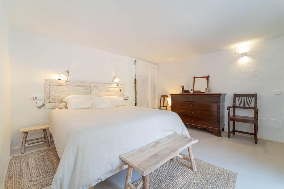 Living room, Bedroom