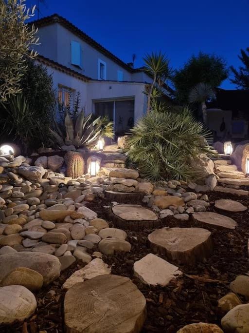 Une Oasis au Pays de Cézanne Villa in Aix-en-Provence