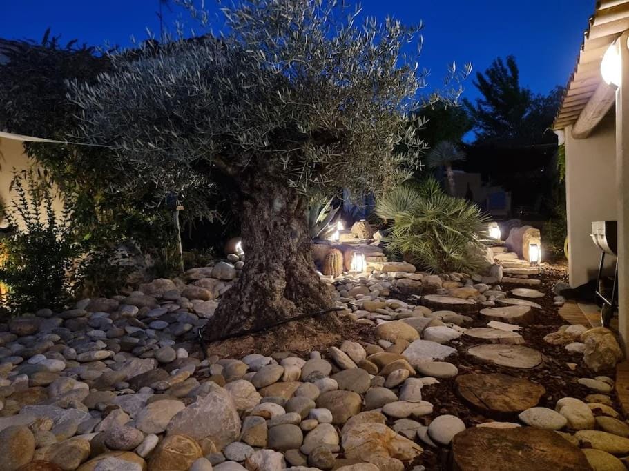 Une Oasis au Pays de Cézanne Villa in Aix-en-Provence