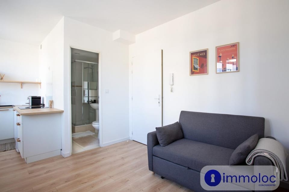 Studio Acropolis District Apartment in Nice