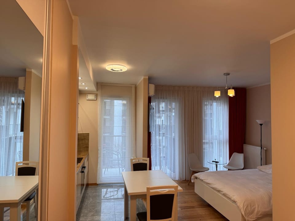 Apartament Garbary 84 parking free Apartment in Poznan