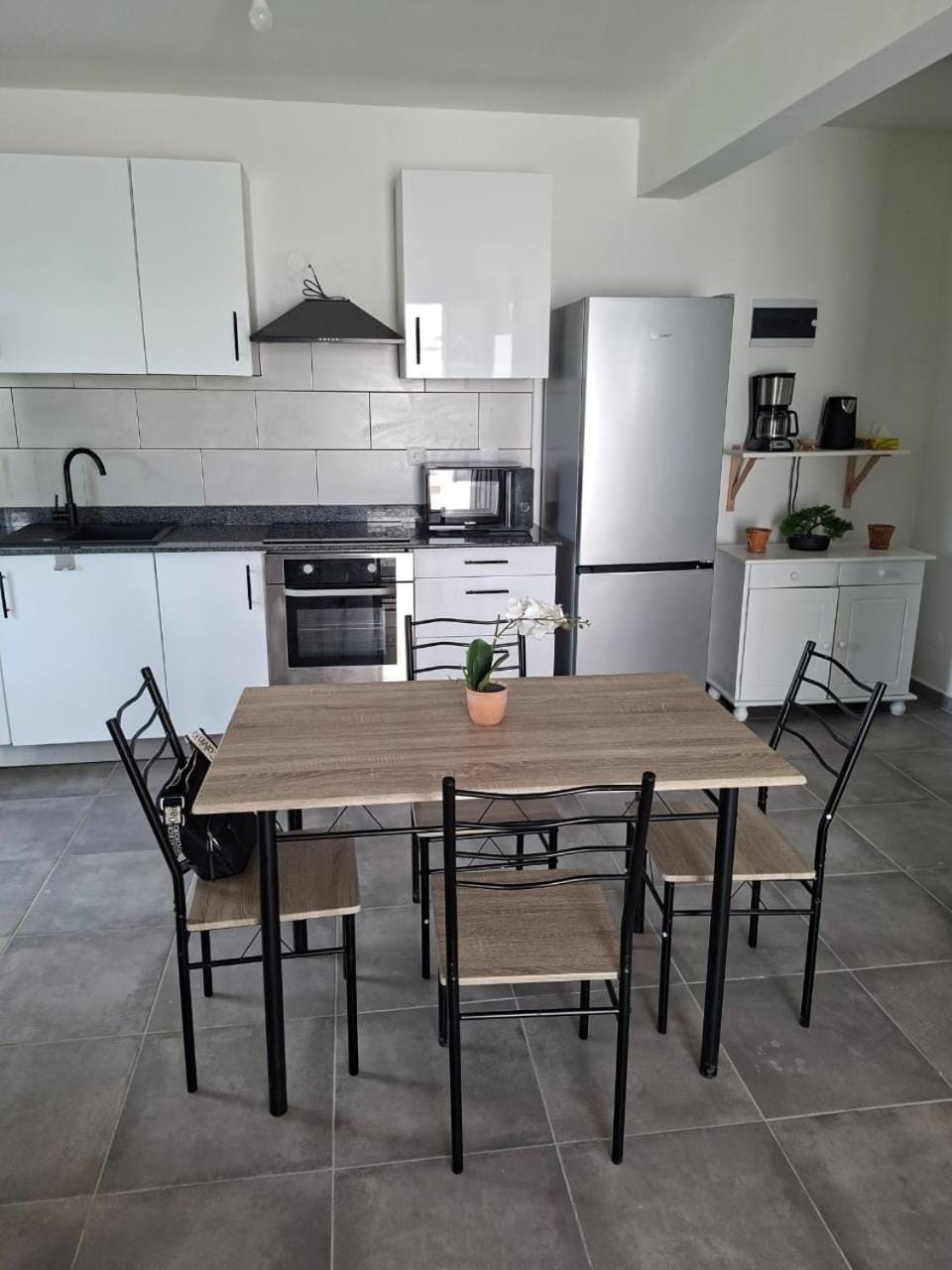 oven, pet friendly, stove
