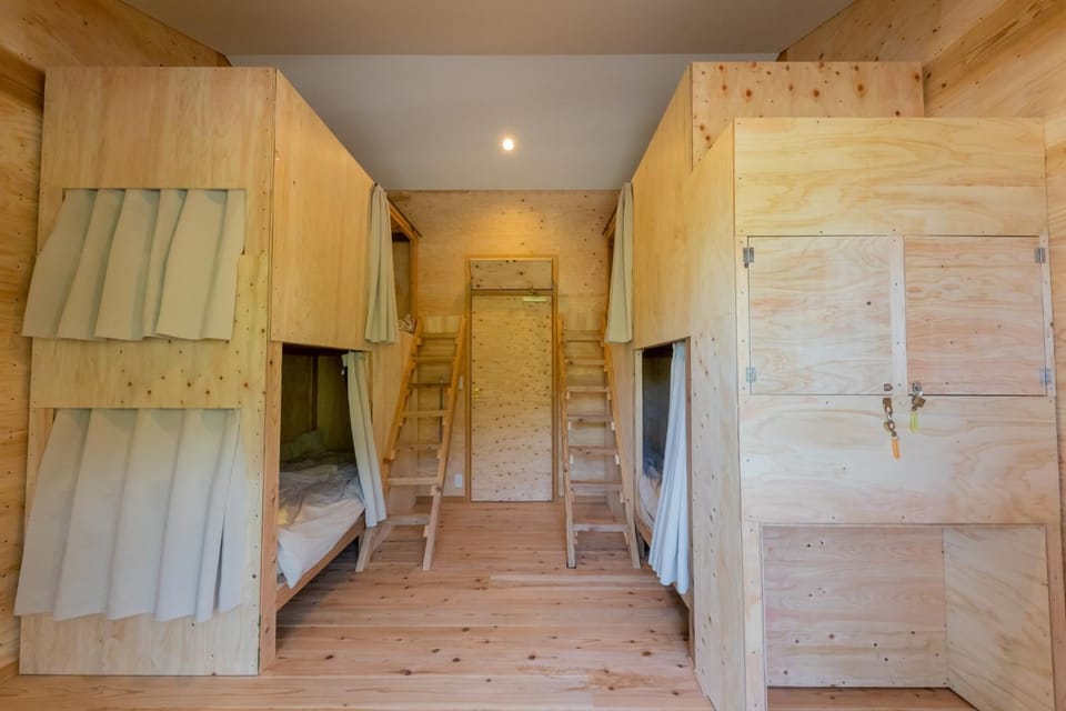 Famale Only Dormitory Guest House Amami Long Beach2 Vacation STAY 37994v Bed and Breakfast in Japan