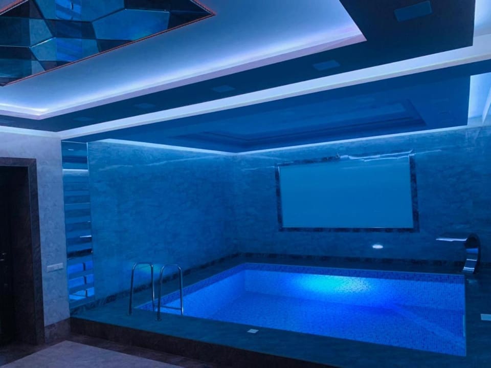 Sauna, Pool view, Swimming pool, Swimming pool