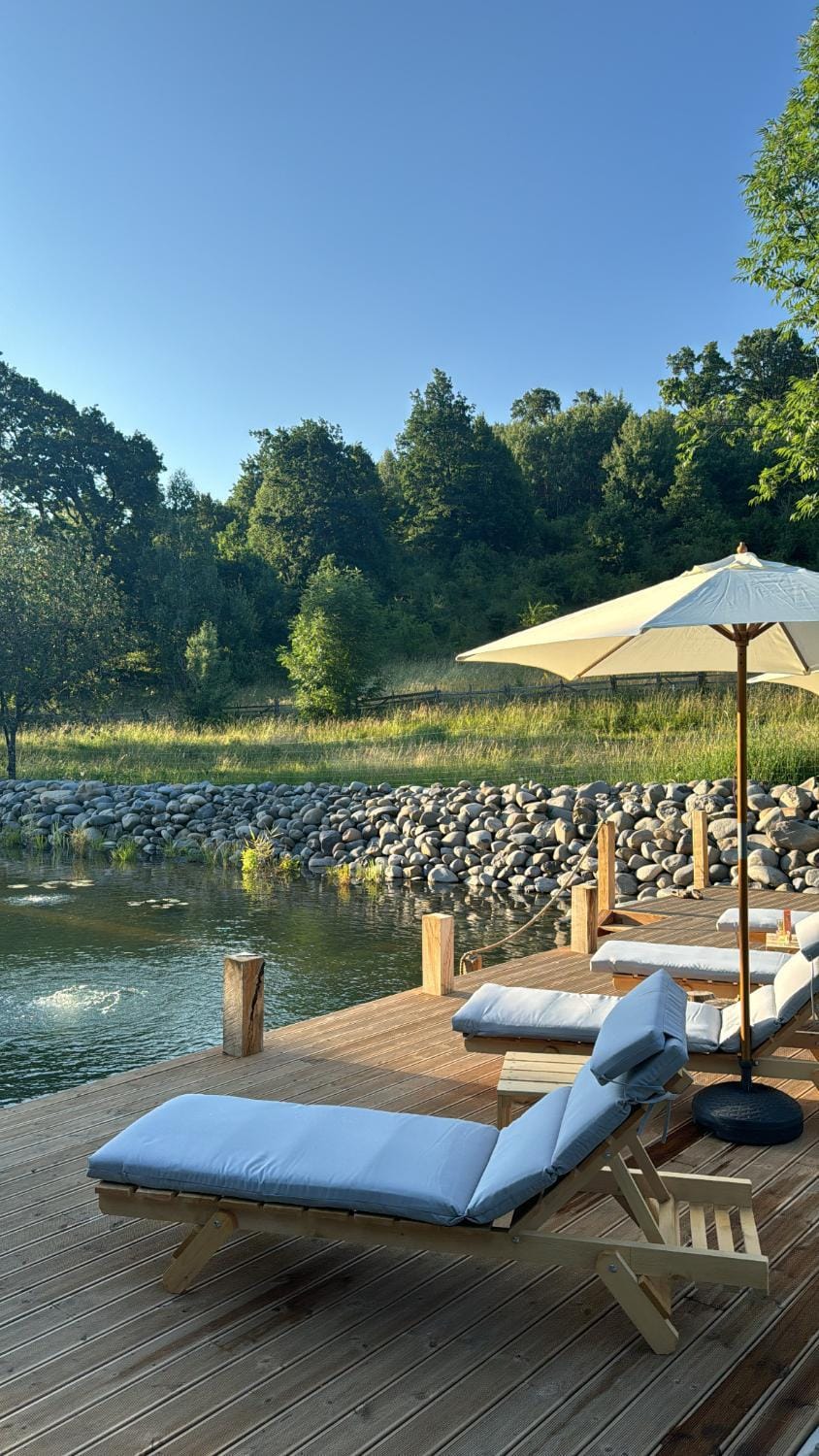 Natural landscape, Garden view, Lake view, Mountain view, Swimming pool