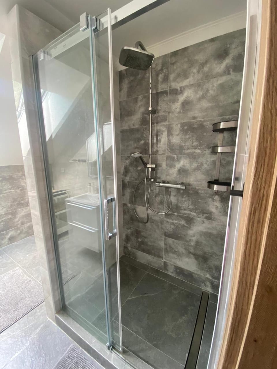 Shower, Bathroom