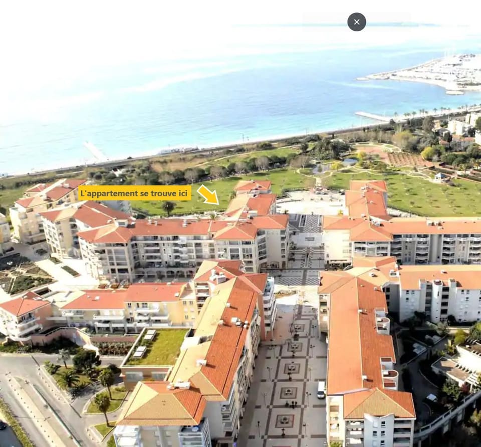 Property building, Garden, View (from property/room), Beach