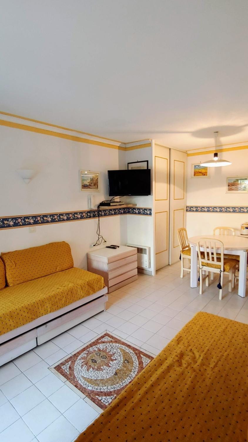 TV and multimedia, bunk bed