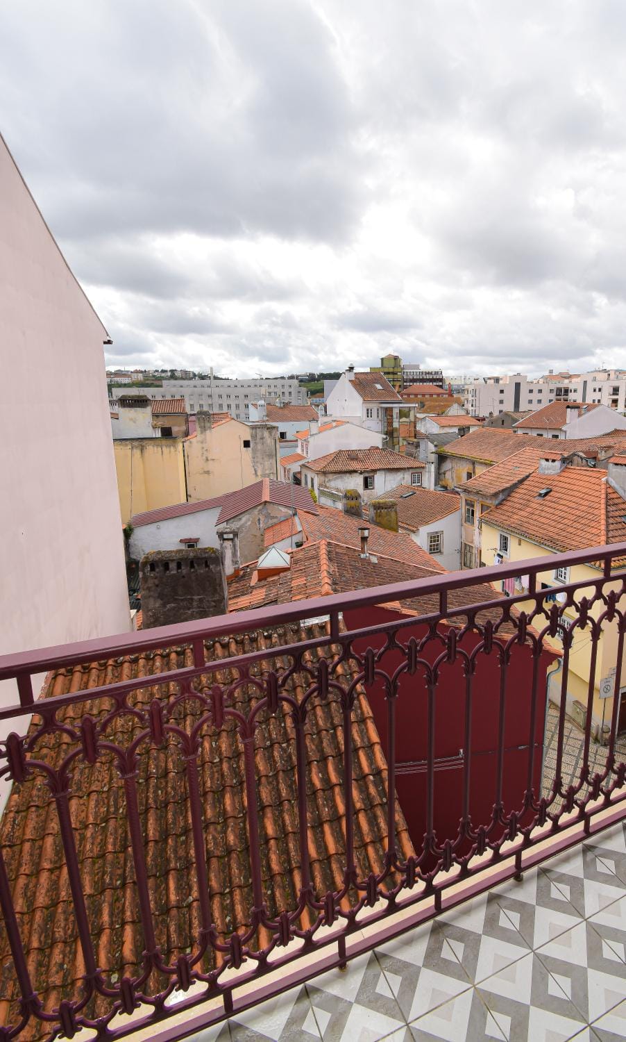 View (from property/room), Balcony/Terrace, City view
