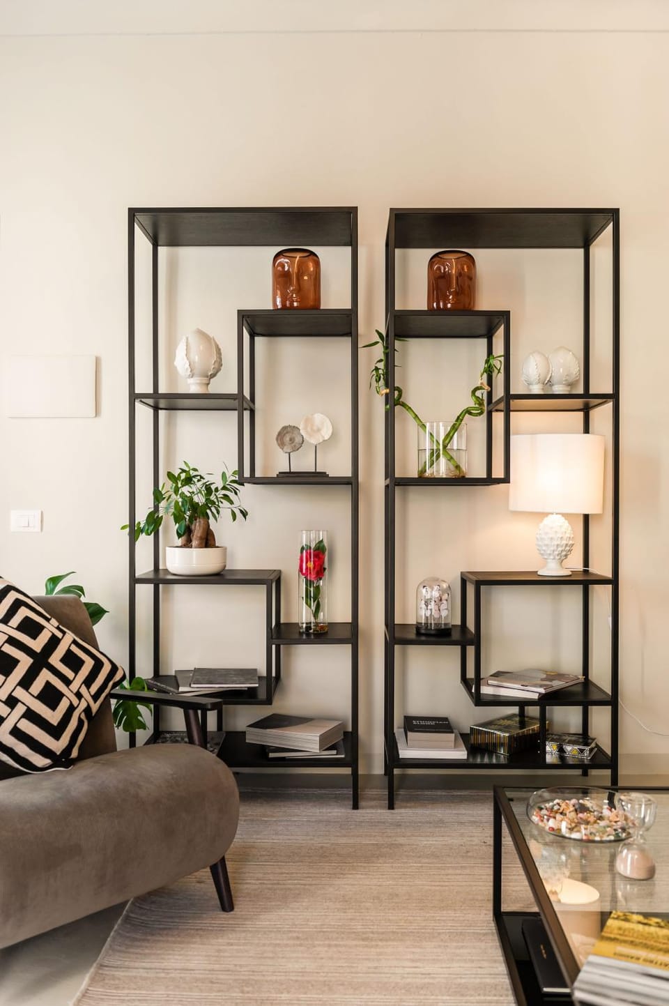 Library, Living room