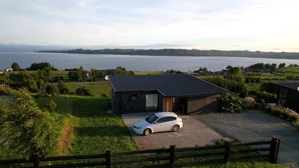 Parcela Nueve House in Los Lagos, Chile