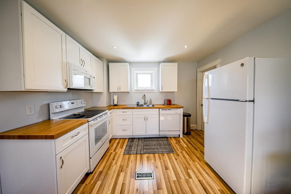 Lake Daze House in Hammondsport
