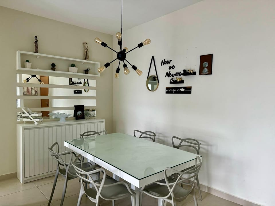 NOVÍSSIMO APARTAMENTO - PRAIA GRANDE - UBATUBA Apartment in Ubatuba