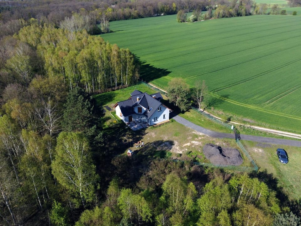Property building, Day, Neighbourhood, Natural landscape, Bird's eye view